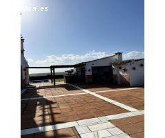 Espectacular chalet en Écija, en urbanización privada Cerro de San Cristóbal!!