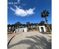 Espectacular chalet en Écija, en urbanización privada Cerro de San Cristóbal!!