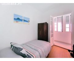 Casa restaurada en el centro de Porto do Son.