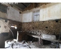 Edificaciones para restaurar en el lugar de A Grixa.