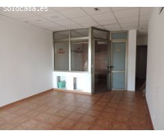 Local comercial muy bien ubicado en Aguadulce Almeria zona Centro sur