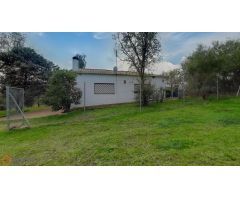 Casa de campo sobre finca rústica, más de 10.000m2