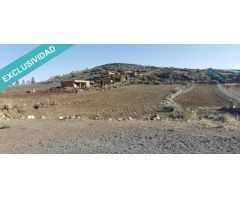 TERRENO URBANO Y RÚSTICO EN LA PASADILLA