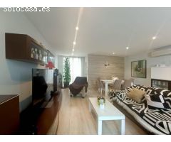 ESPECTACULAR CASA ADOSADA EN VENTA EN GOLMÉS