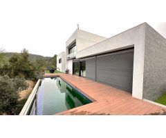 Villa de Lujo en Venta en Lloret de Mar, Girona