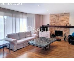 Estupendo chalet de 450 m2 de parcela y 365 m2 de vivienda.
