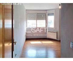 Estupendo chalet de 450 m2 de parcela y 365 m2 de vivienda.