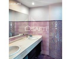 Estupendo chalet de 450 m2 de parcela y 365 m2 de vivienda.