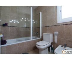 ESTUPENDA CASA SOLEADA IMPECABLE CON VISTAS DESPEJADAS