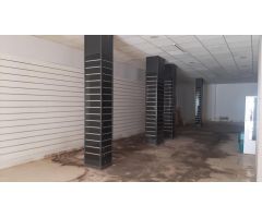 Estupendo local comercial en Marqués de Pickman!!!