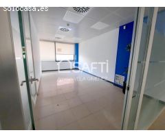 Inmejorable local para tu negocio en Puerto de Sagunto.