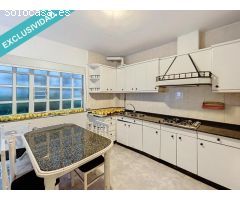 Oportunidad de comprar un piso de 138m2 con pequeño jardín y garaje a pocos minutos del centro de Sa