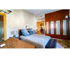 Exclusividad y Elegancia: Chalet de Ensueño en urbanización Los Conejos, Molina de Segura