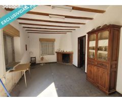 FANTASTICOS TERRENOS DE REGADIO EN MONTESA