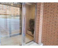 Fabuloso piso en urbanización privada en Parquesol