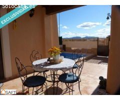 Listo para vivir : casa 3 dormitorios, piscina, Fortuna