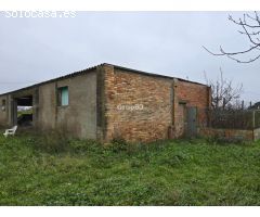 Oportunidad única: Casa con amplio terreno en Lleida