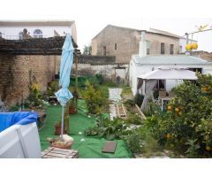 Se vende parcela con vivienda