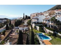 Adosada en Venta en Benalmadena Málaga
