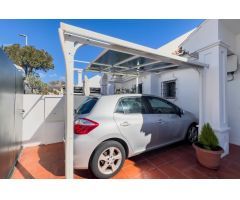 Adosada en Venta en Benalmadena Málaga