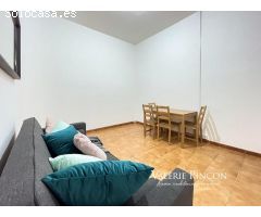 ESPACIOSO PISO DE 6 HABITACIONES JUNTO A LAS RAMBLAS DE BARCELONA.