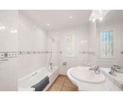Villa with Pool & Gardens Near Port Santa Ponsa