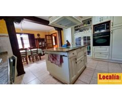 Chalet de ensueño en venta en Novales, Cantabria.