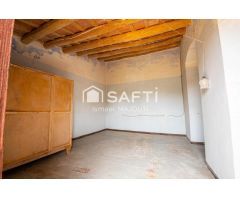 Masía de 8 habitaciones ideal para turismo rural en La Bisbal d’Empordà