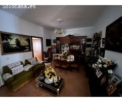 Casa céntrica en Villanueva del Río y Minas