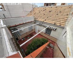 Casa céntrica en Villanueva del Río y Minas