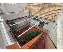 Casa céntrica en Villanueva del Río y Minas