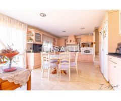 Casa ideal para familias en La Bisbal dEmpordà