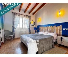 VILLA CON VISTA PANORAMICA MAR.