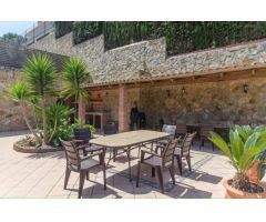 EXCLUSIVA VILLA CON LICENCIA TURÍSTICA EN LLORET DE MAR