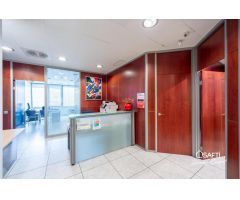 Oficinas de 235 m² con terraza y parking en Empuriabrava