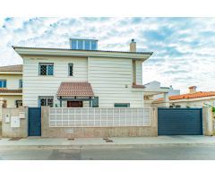 Casa-Chalet en Venta en Almería Almería 