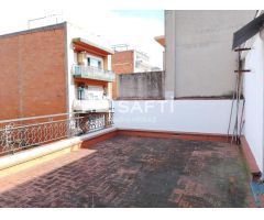 Casa adosada en el barrio de Mas Florit de Blanes.