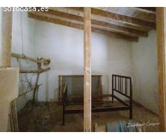 Doble piso en el centro de Alquería para reformar
