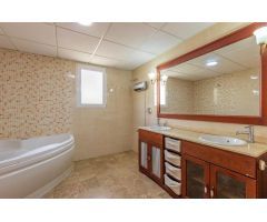 Exclusiva vivienda en Aspe: Disfruta de un entorno natural y la cercanía a la ciudad