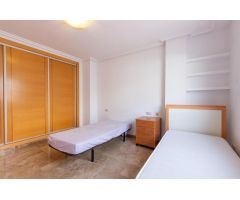 Exclusiva vivienda en Aspe: Disfruta de un entorno natural y la cercanía a la ciudad