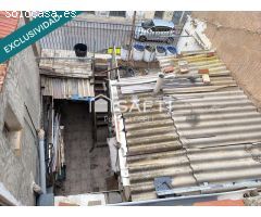 Magnífica oportunidad a reformar en centro Petrer