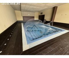 Venta de chalet adosado en O grove, de 230m2 con 4 dormitorios y 4 baños con plaza de garaje y trast