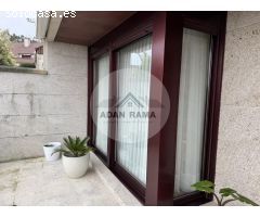 Venta de chalet adosado en O grove, de 230m2 con 4 dormitorios y 4 baños con plaza de garaje y trast