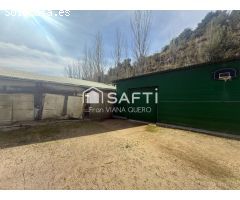Tu hogar ideal con piscina, jardín y vivero.