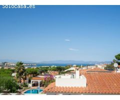 Casa espaciosa con vistas al mar y piscina privada zona Puig Sec