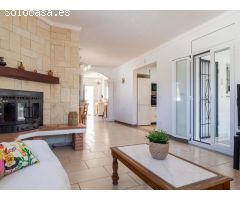 Casa espaciosa con vistas al mar y piscina privada zona Puig Sec