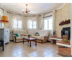 Casa espaciosa con vistas al mar y piscina privada zona Puig Sec