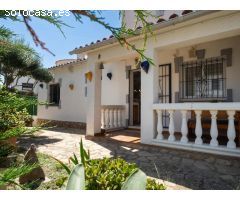 Casa espaciosa con vistas al mar y piscina privada zona Puig Sec