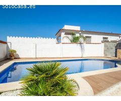 Casa espaciosa con vistas al mar y piscina privada zona Puig Sec