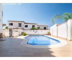 Casa espaciosa con vistas al mar y piscina privada zona Puig Sec